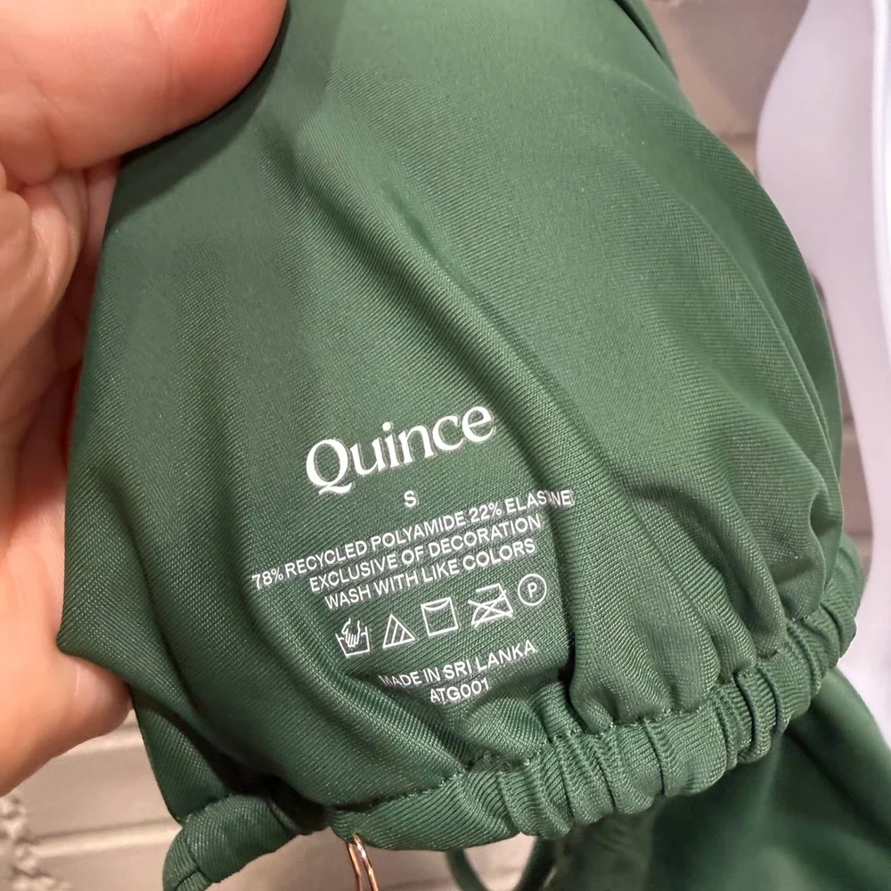 Quince‎ Triangle Bikini Top Recycled Palm Green Small NWT Halter Swimwear Barbie